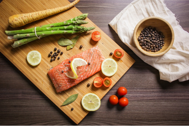 Mangiare sano carni bianche, rosse, verdure, legumi